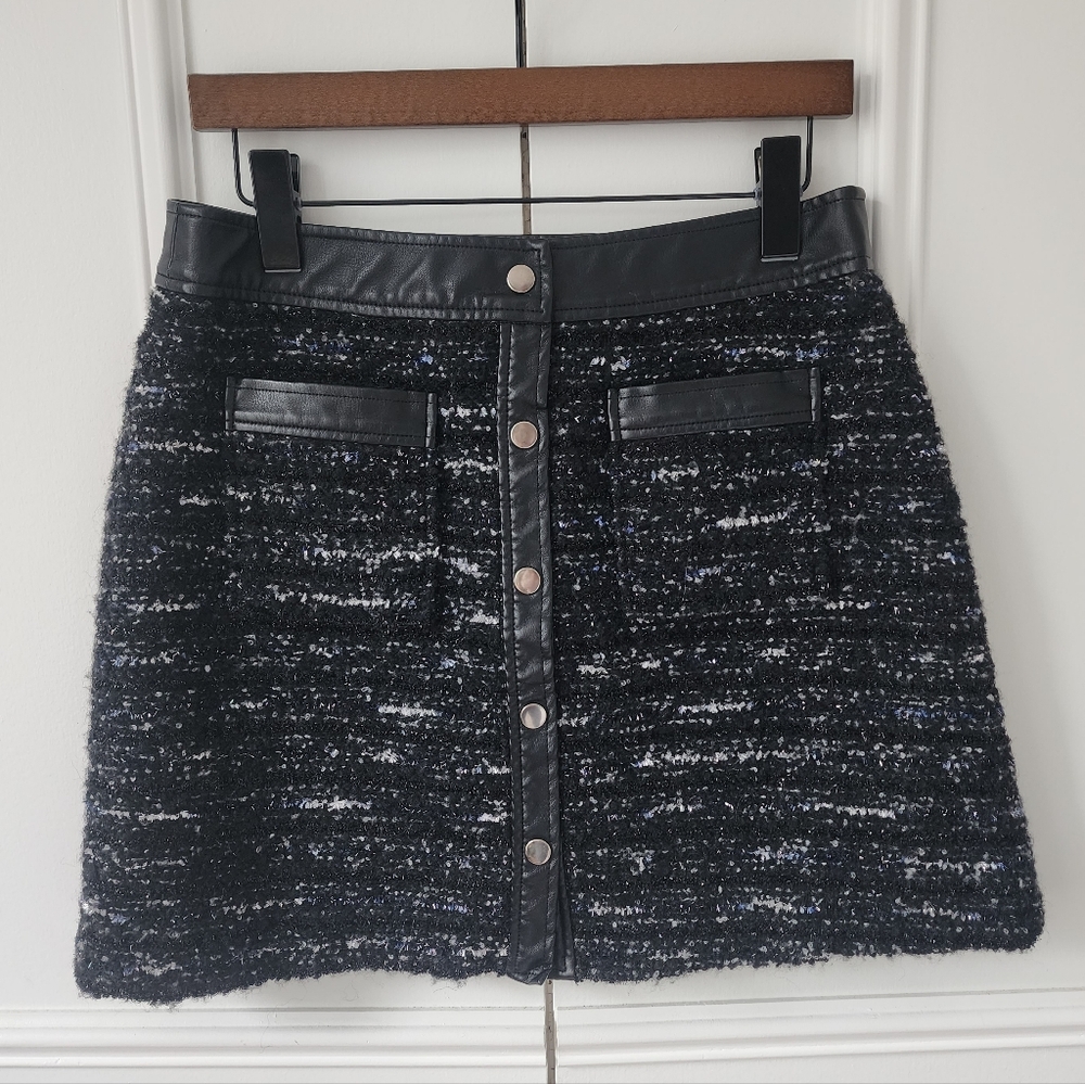 AQUA Tweed Mini Skirt Faux Leather Trim Snap Front | Size L